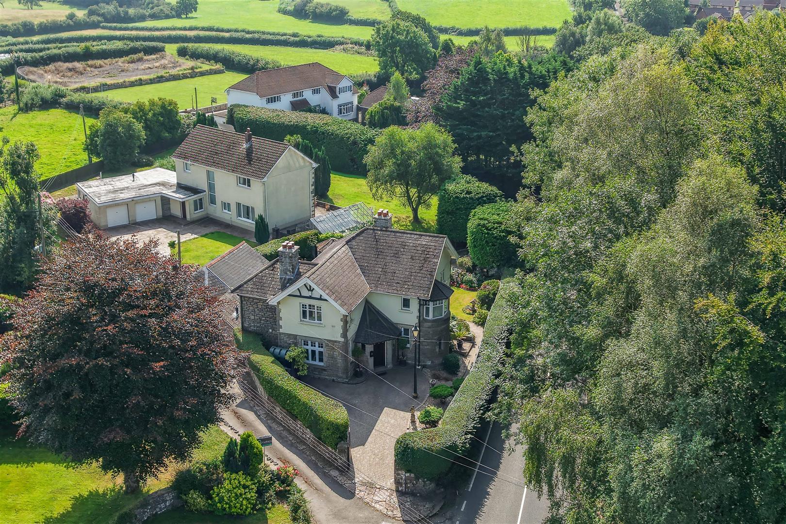 Heol Simonston, Coity, Bridgend County Borough, CF35 6BE
